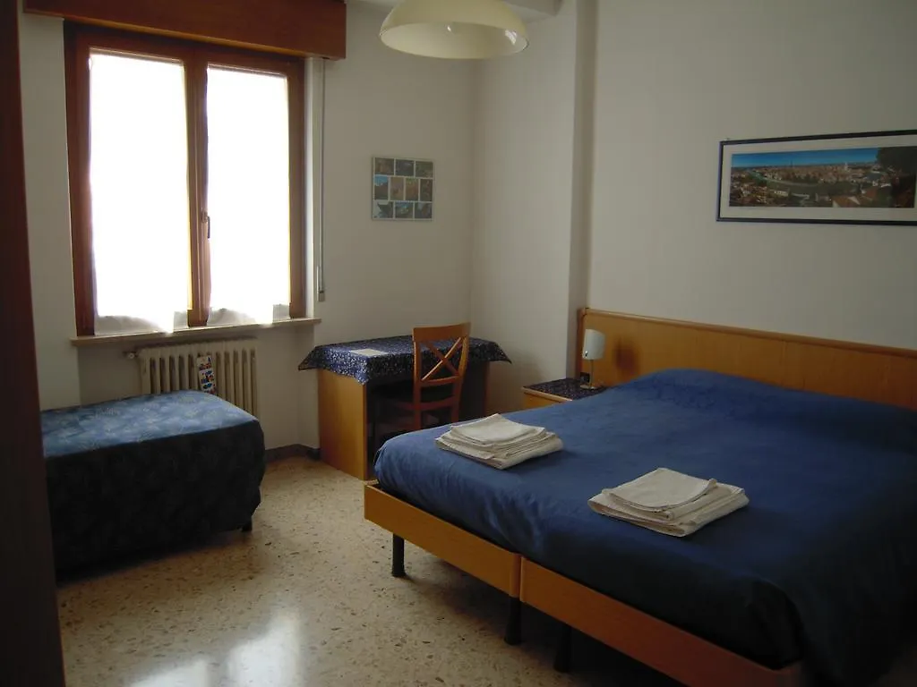 Il Lori Di Alessandra Verona Bed & Breakfast